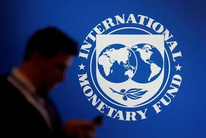 KP govt briefs IMF mission about measures on 'climate change