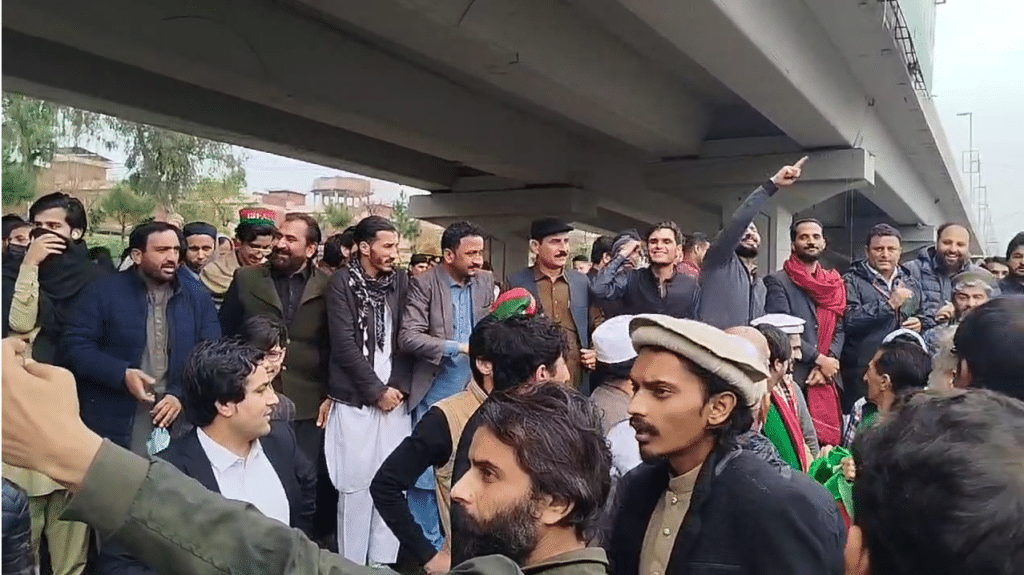 PTI Peshawar stages protest to demand Imran Khan's release