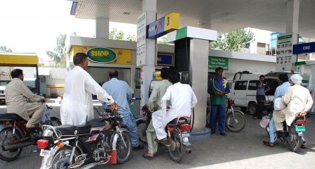 Government announces reduction in petrol, diesel prices