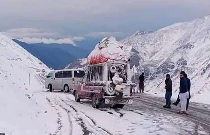 Severe cold grips Hazara as rain, snowfall continue