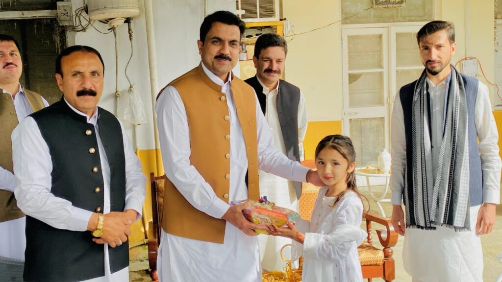 Bajaur officials celebrate Eid with martyrs' families, patients
