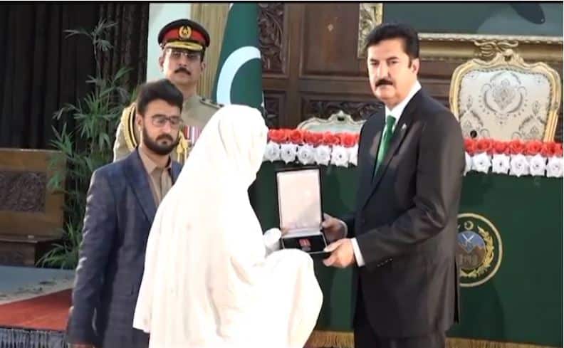Governor KP confers Pakistan civil awards on seven personalities