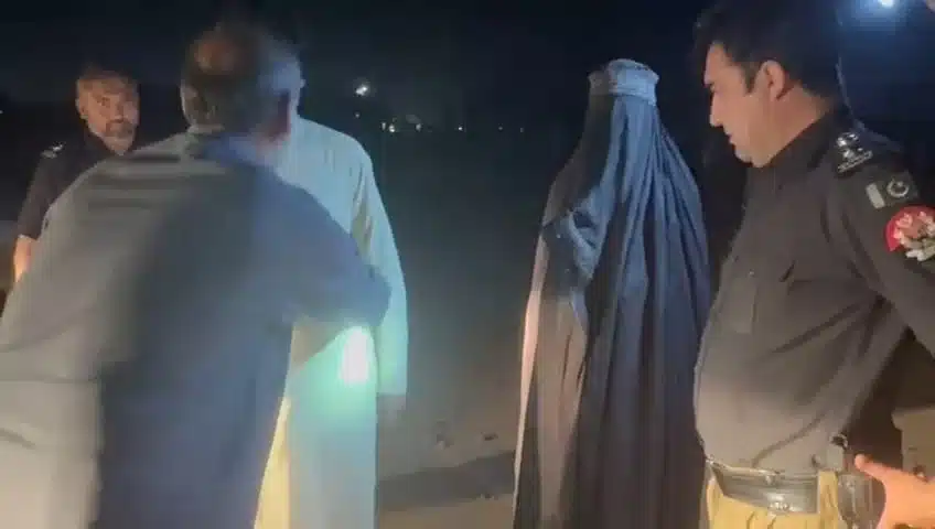 Excise police arrest Burqa-clad men drug peddlers in Mardan