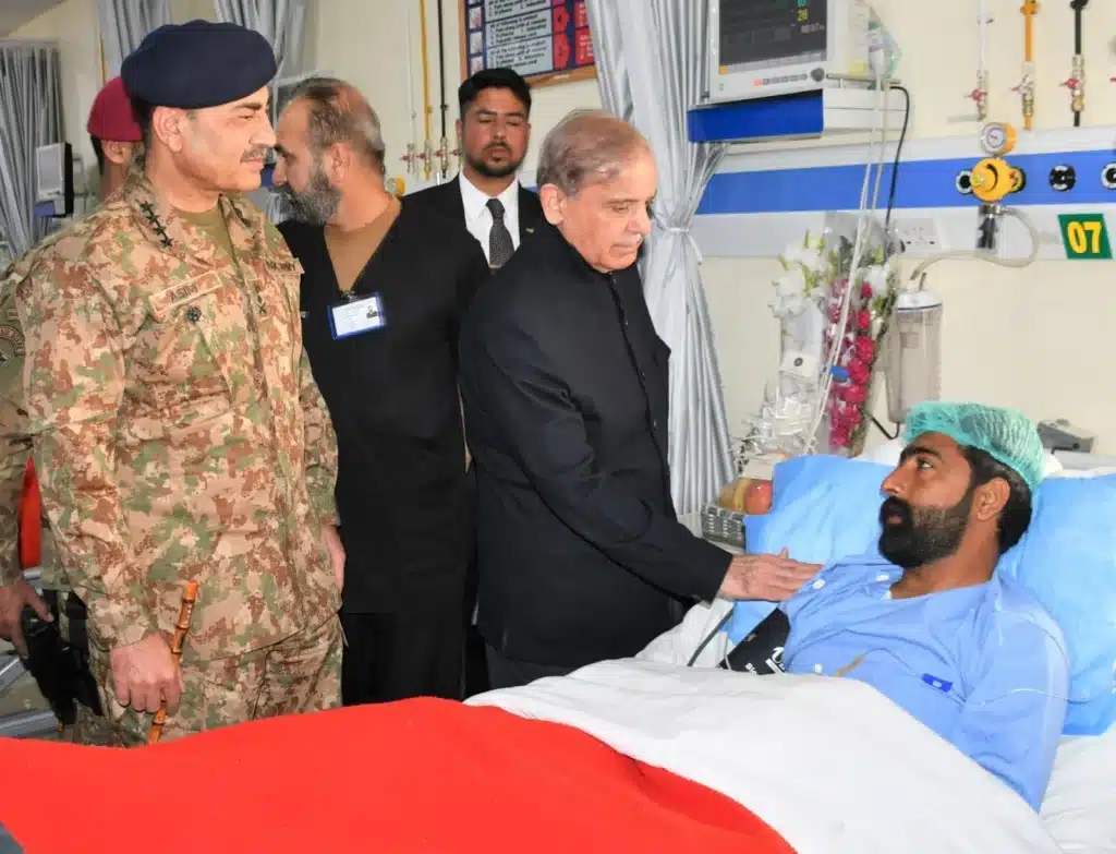 PM Shehbaz, Army Chief visit CMH Quetta, meet injured of Jaffar Express incident