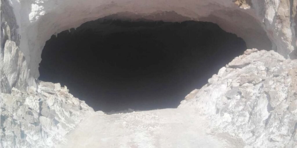 Two miners die after salt mine collapse in Karak