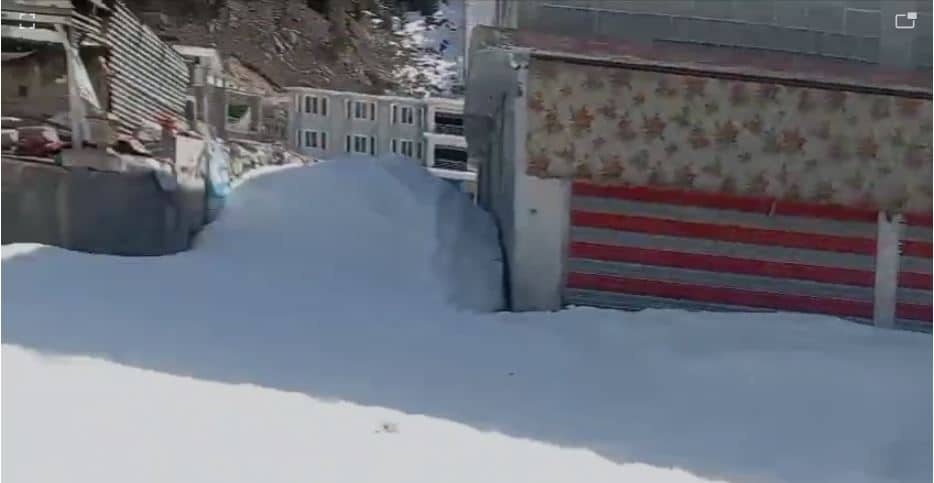 Avalanche buries hotels, huts near popular tourist hotspot ‘Saif-ul-Malook lake’
