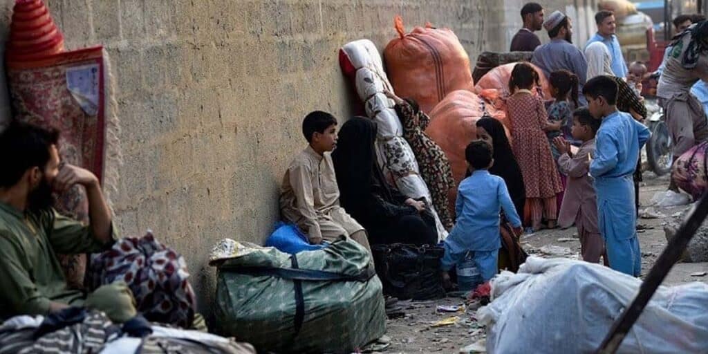 Pakistan bans locals from renting property, accommodations to illegal foreigners