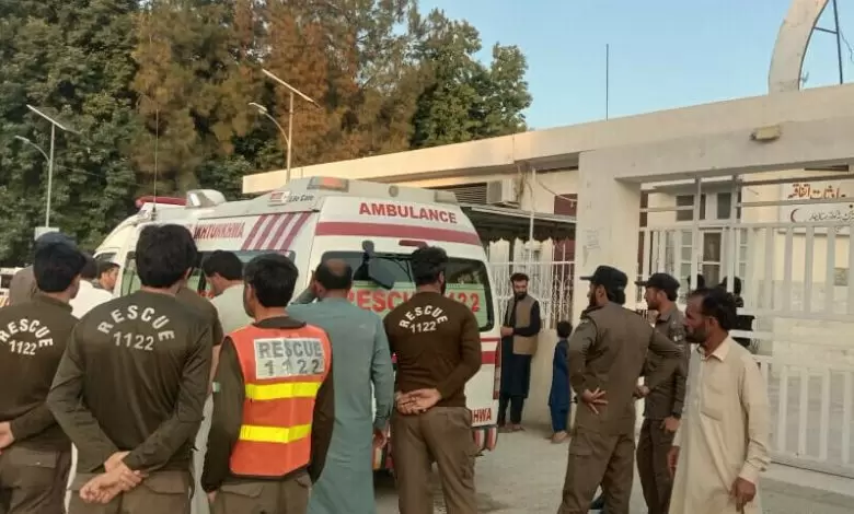 Poisoned Bread Leaves Seven Family Members Hospitalized in Mardan