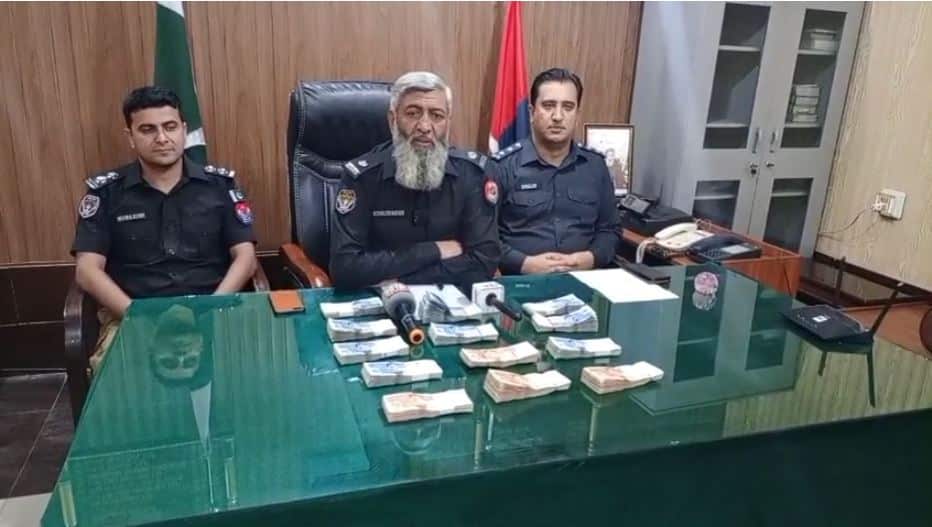Peshawar police bust gang involved in robbery