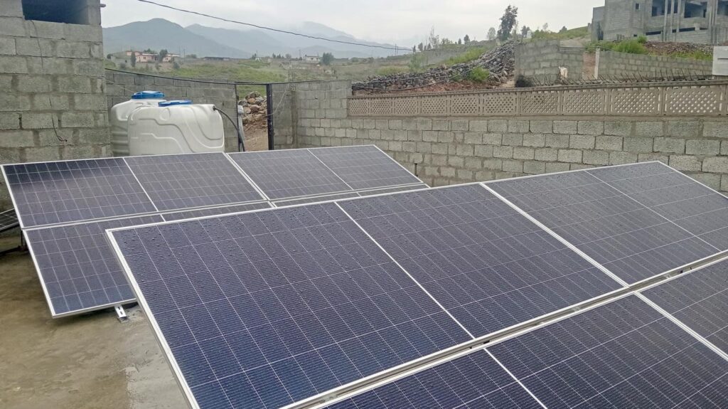 Solar panel prices drop after changes in net metering policy