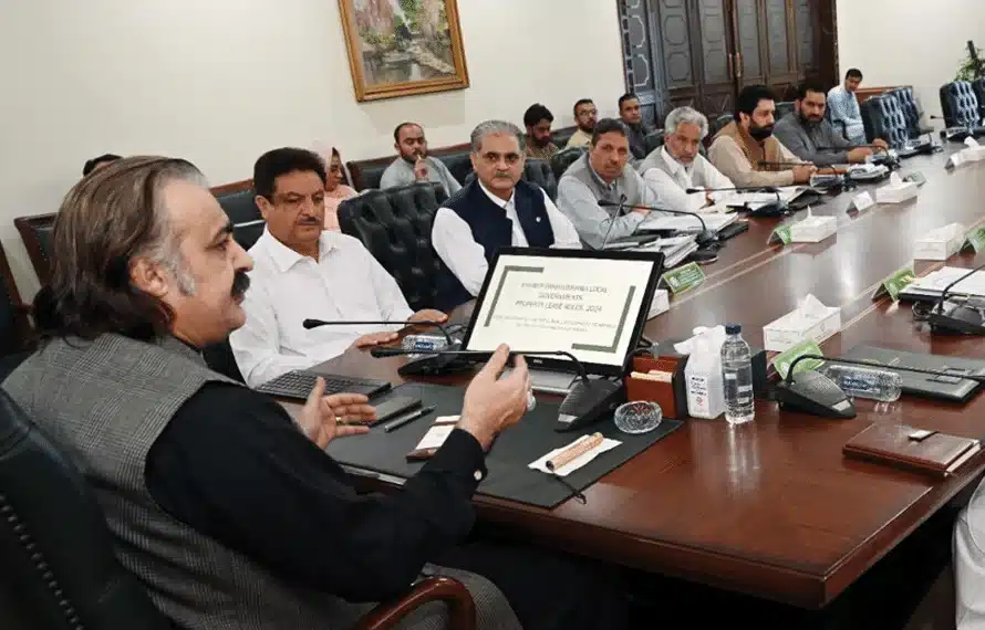 KP govt decides to include transplant, implant services in ‘Sehat Sahulat program’