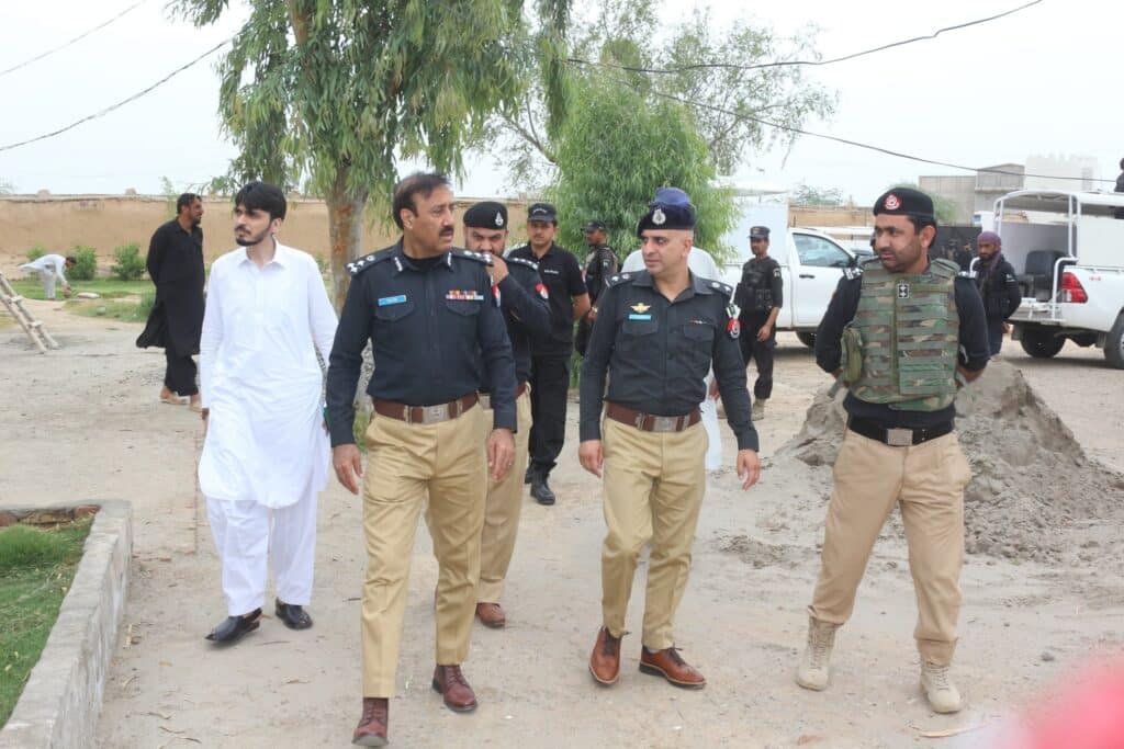 Two terrorists killed in gun battle with Bannu police
