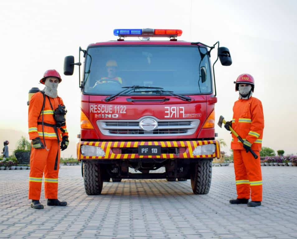 DG Rescue 1122 KP commends firefighters on firefighters' day