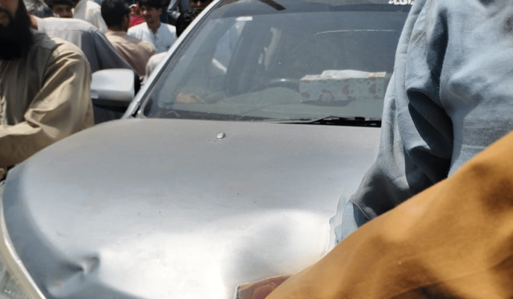 Child dead, five injured as Jeep hits roadside family in Shangla
