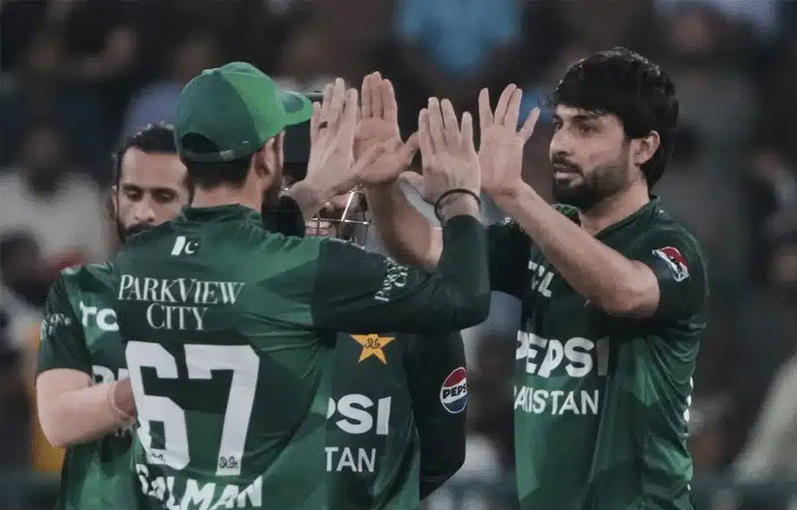 Pakistan defeats Bangladesh in second T20 to clinch series victory