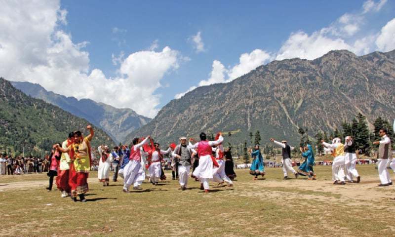 More than 600,000 tourists flock to KP during Eid holidays