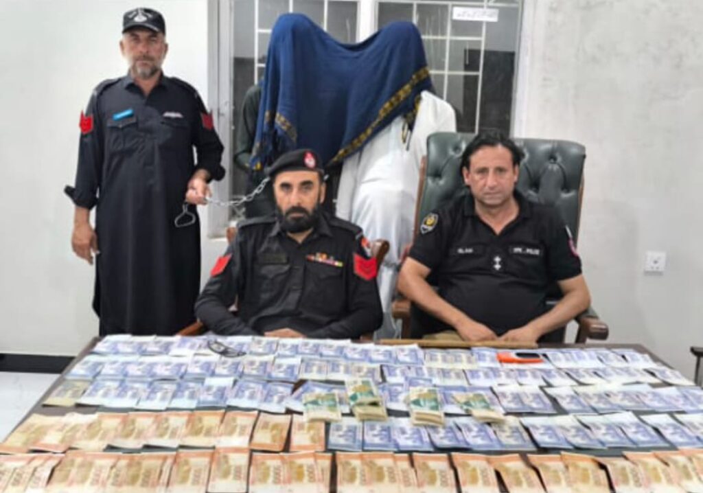 Bajaur police bust car theft gang, recover stolen vehicle and cash
