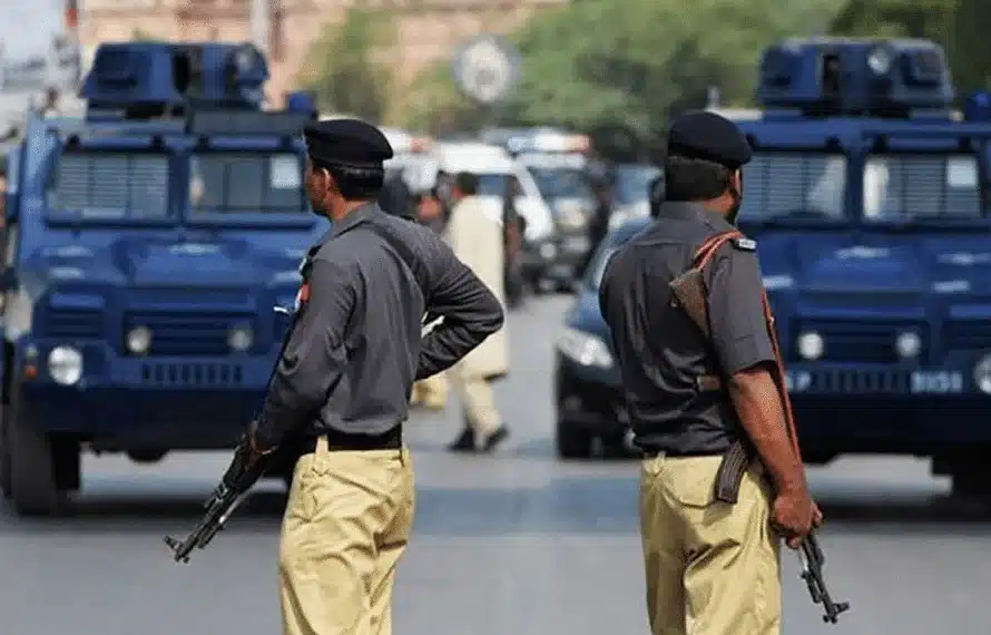 Mansehra police rescue abducted child, kidnappers eliminated
