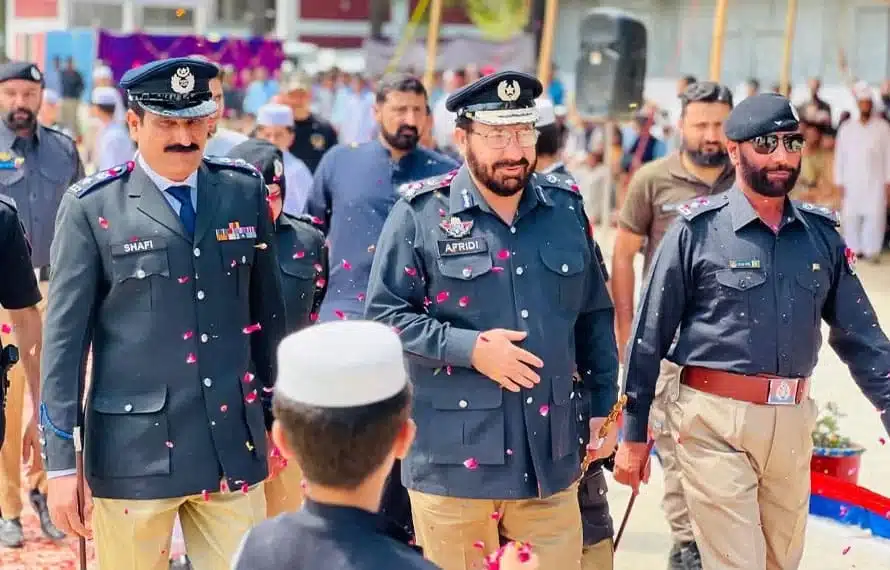 DIG Afridi Praises New Recruits at Mansehra Police Passing Out Parade
