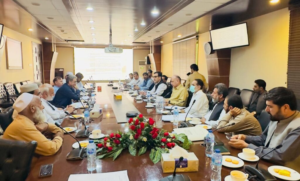KP govt, Shangla Jirga sign agreements on new public welfare package