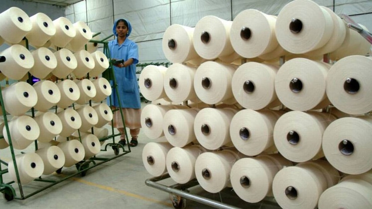 Pakistan’s cotton yarn exports