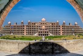 alary Arrears Spark Protest: Peshawar University to Close from August 7