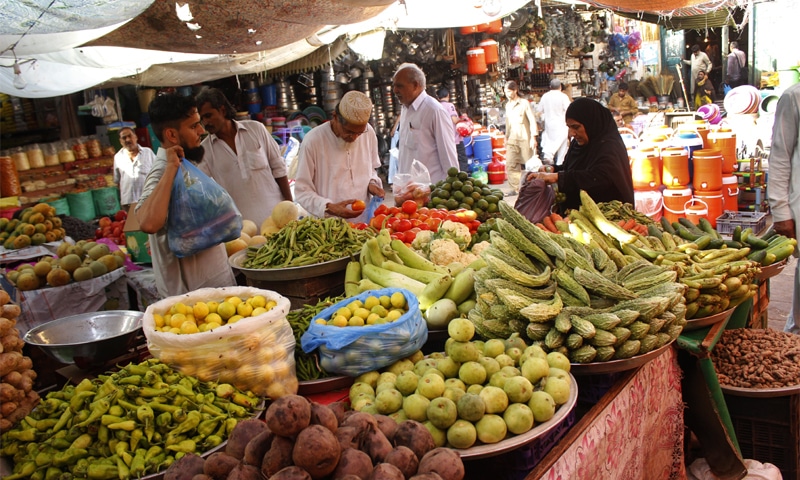 Soaring inflation in Peshawar sends food prices out of control