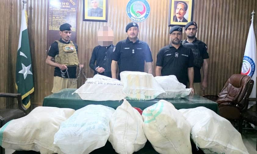 Khyber police seize huge narcotics haul from car, suspects in custody